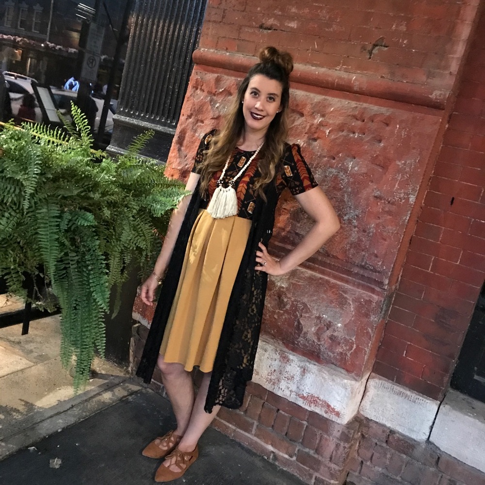Meet your Posher, Ashley